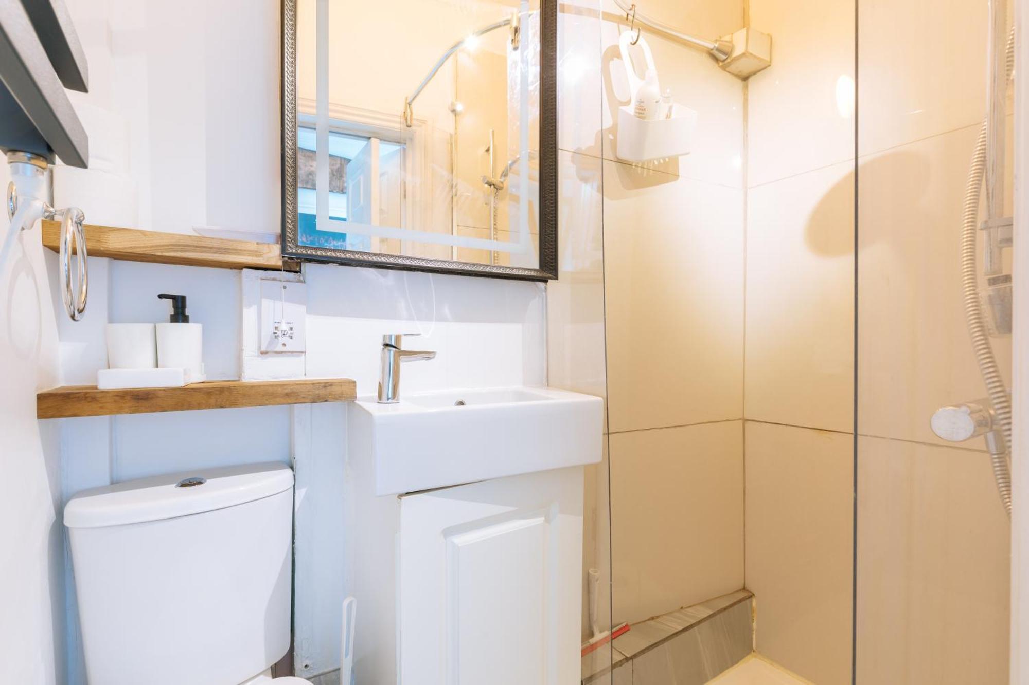 Vibrant & Eclectic 3 Bedroom Flat - Bedminster Bristol! Dış mekan fotoğraf