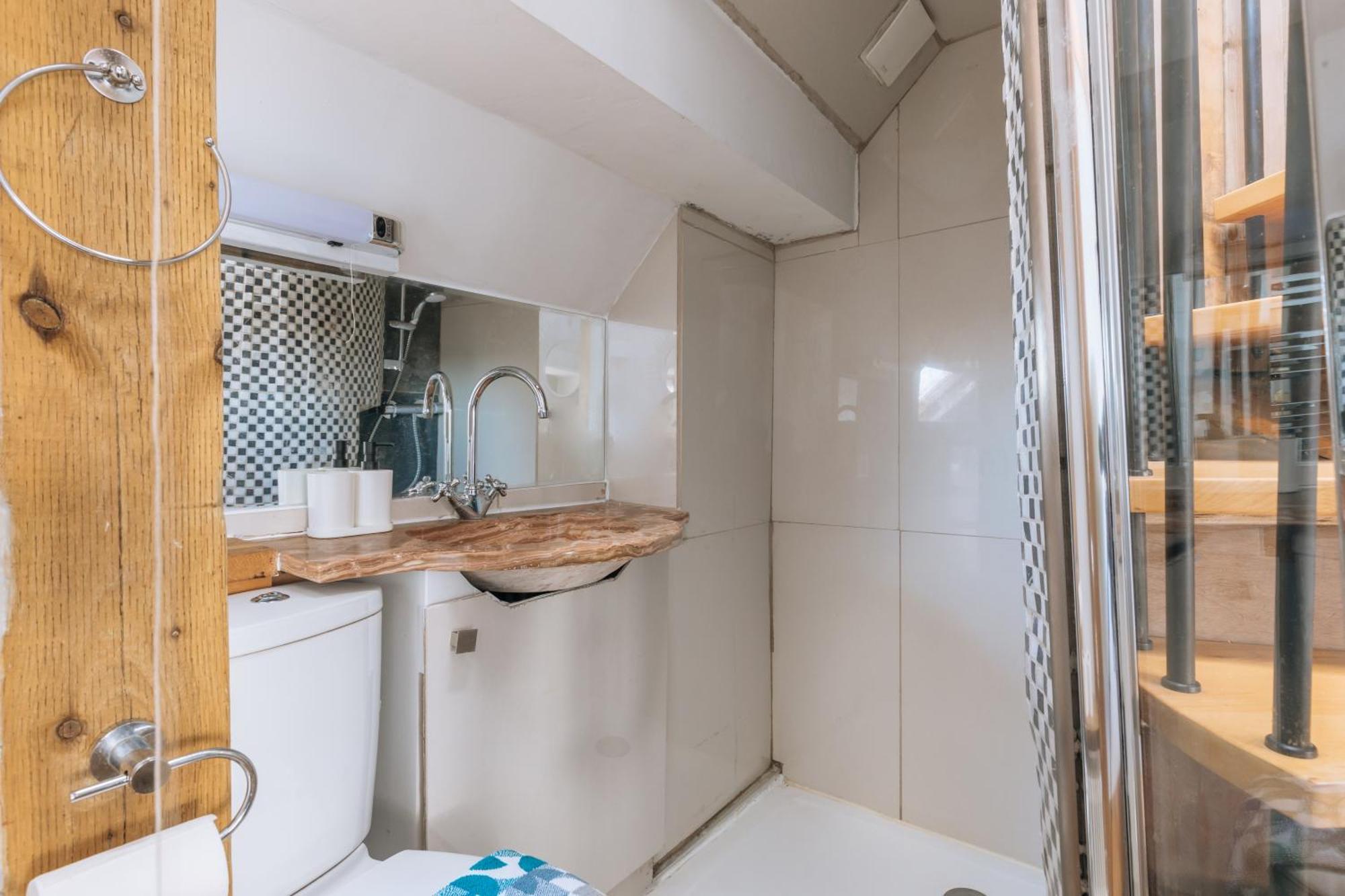 Vibrant & Eclectic 3 Bedroom Flat - Bedminster Bristol! Dış mekan fotoğraf